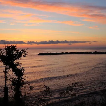 хотел панорама Hotel Kiten (Burgas)